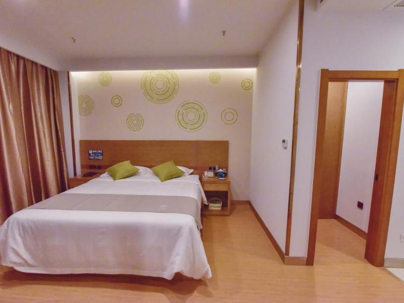 Greentree Inn Huanggang Qichun County Ouyada Square Express Hotel Exterior foto